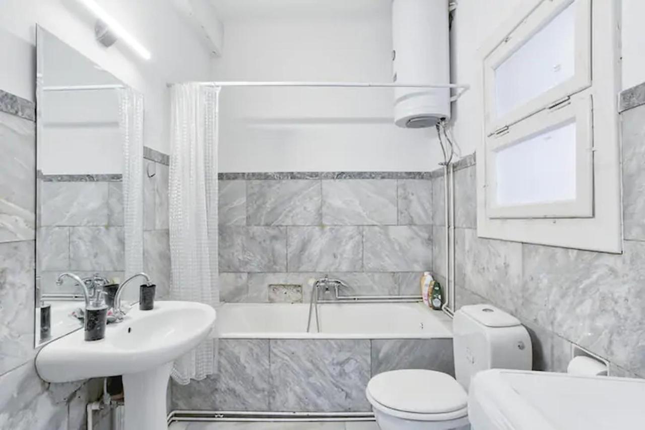 דירות אתונה 4Bdr Amazing Spacious Full Apt In Plaka מראה חיצוני תמונה