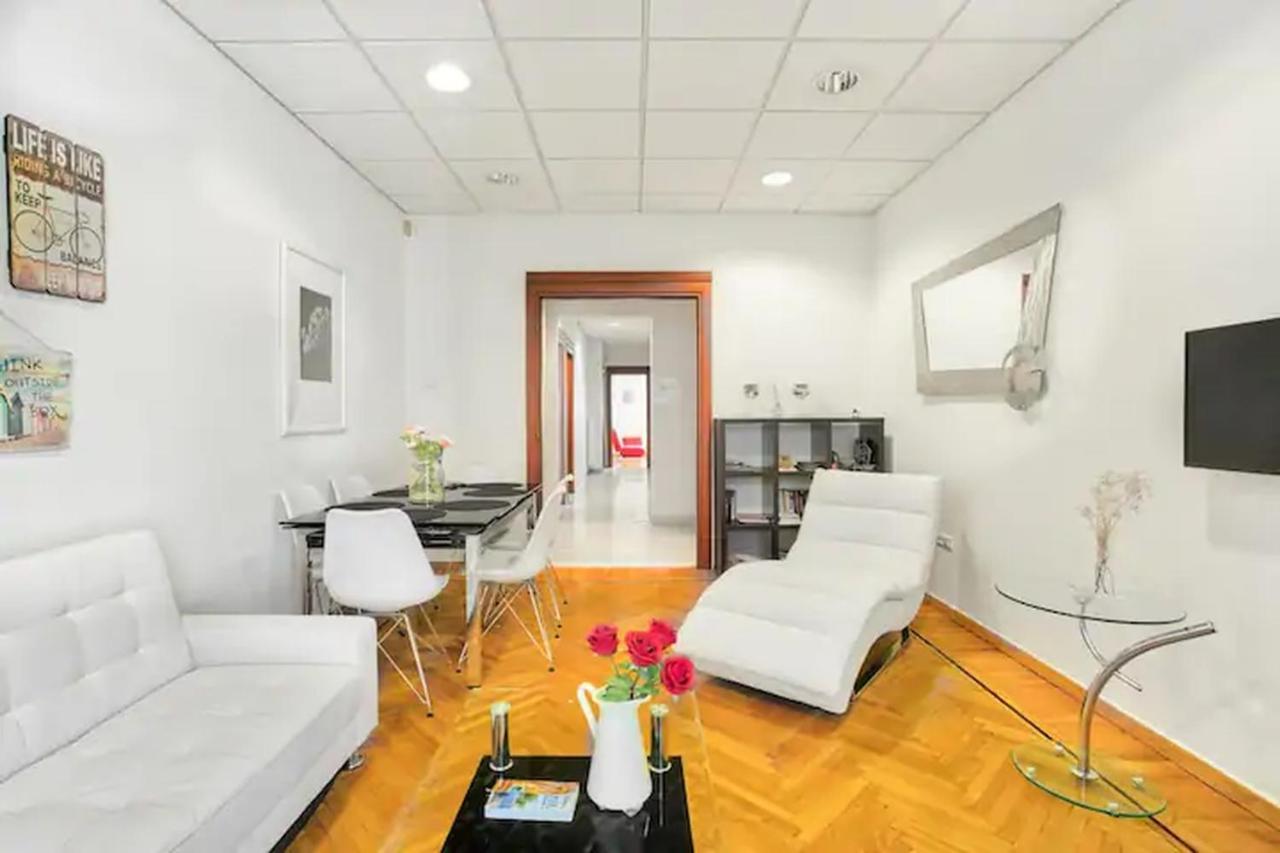 דירות אתונה 4Bdr Amazing Spacious Full Apt In Plaka מראה חיצוני תמונה