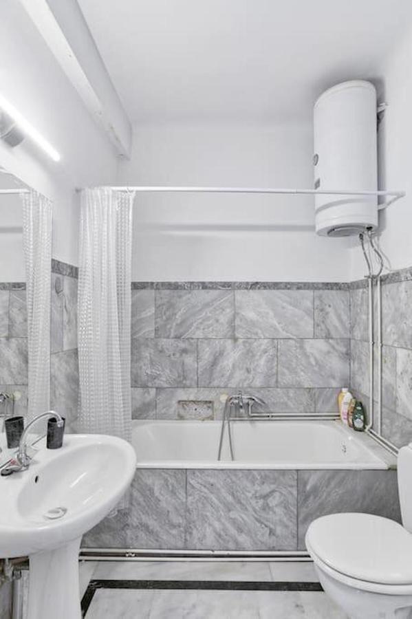 דירות אתונה 4Bdr Amazing Spacious Full Apt In Plaka מראה חיצוני תמונה